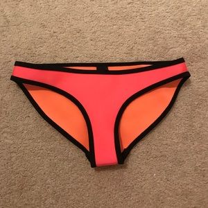 Triangl Neoprene Bikini bottom